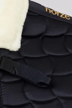 Horze Houston Vielseitigkeitsschabracke Mit Kunstfell -Horze Verkaufsgeschäft 17400 VDB 2