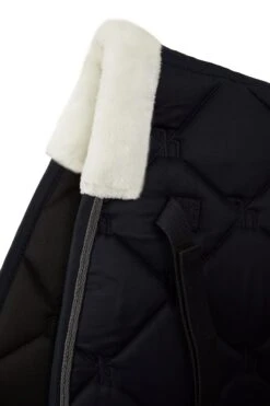 Horze Ghent Dressurschabracke Mit Kunstfell -Horze Verkaufsgeschäft 17416 VDB 3