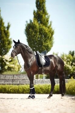 Horze Ghent Dressurschabracke Mit Kunstfell -Horze Verkaufsgeschäft 17416 VDB 4