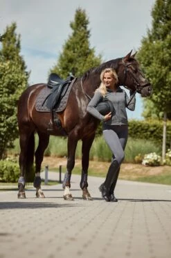 Horze Coventry Dressurschabracke -Horze Verkaufsgeschäft 17417 BPG 3