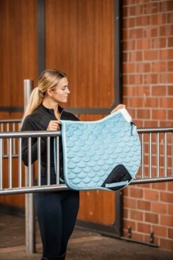 Horze Geneva Vielseitigkeitsschabracke Mit Kunstfell -Horze Verkaufsgeschäft 17426 SIB 4