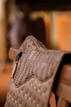 Horze Kenya Dressurschabracke -Horze Verkaufsgeschäft 17454 753 07