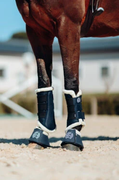 Horze Oslo Kunstfell Hufglocken -Horze Verkaufsgeschäft 19721 VDB 4