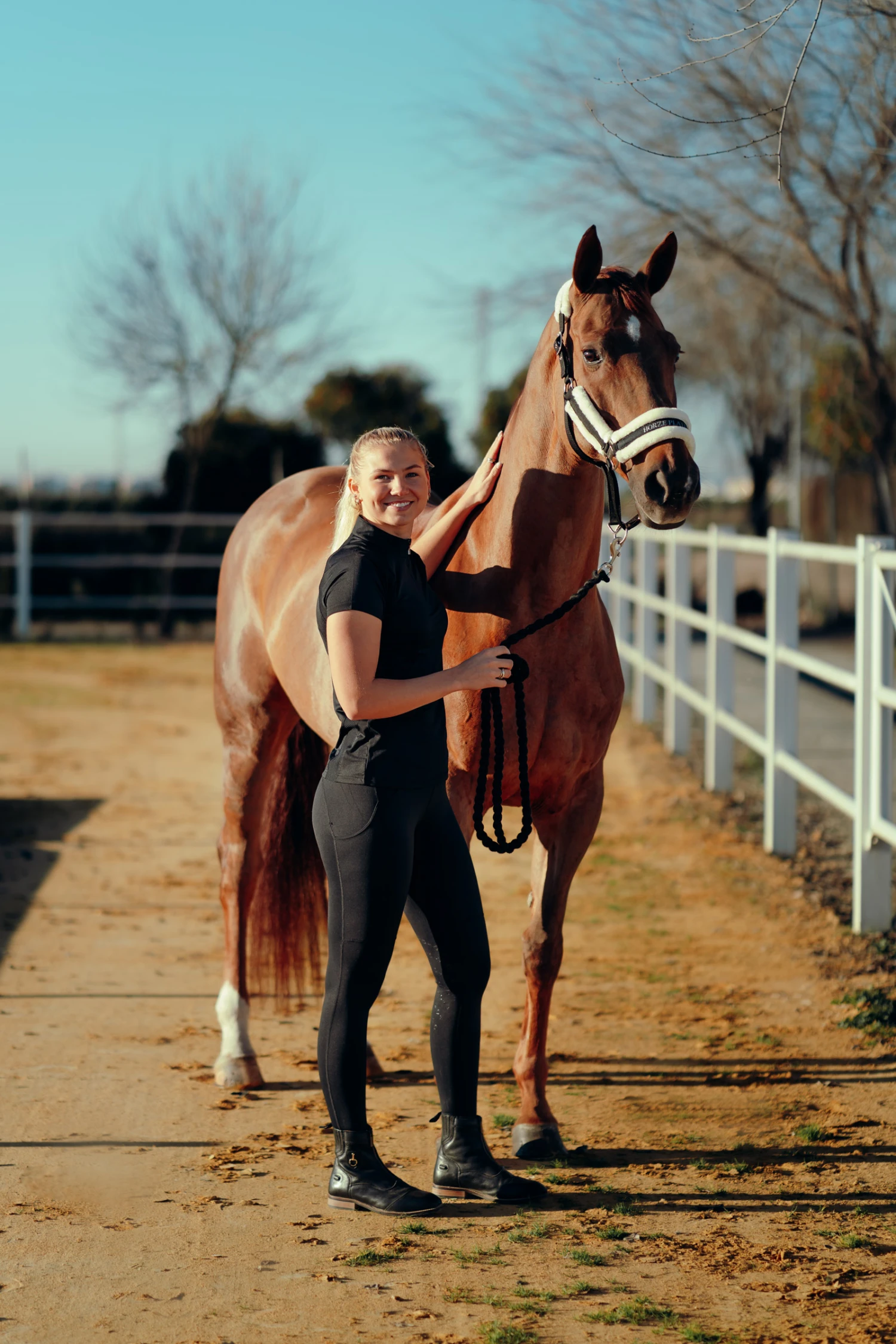 Horze Stanford Halfter Mit Kunstfellfutter 5 Horze Stanford Halfter Mit Kunstfellfutter – Bild 5