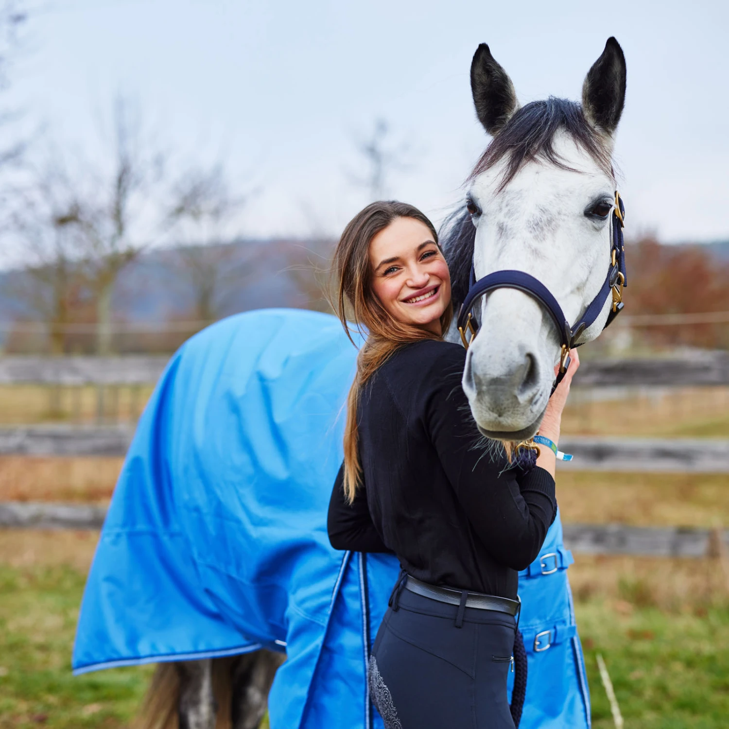 Horze Halfter Mit Lederdetails 3 Horze Halfter Mit Lederdetails – Bild 3