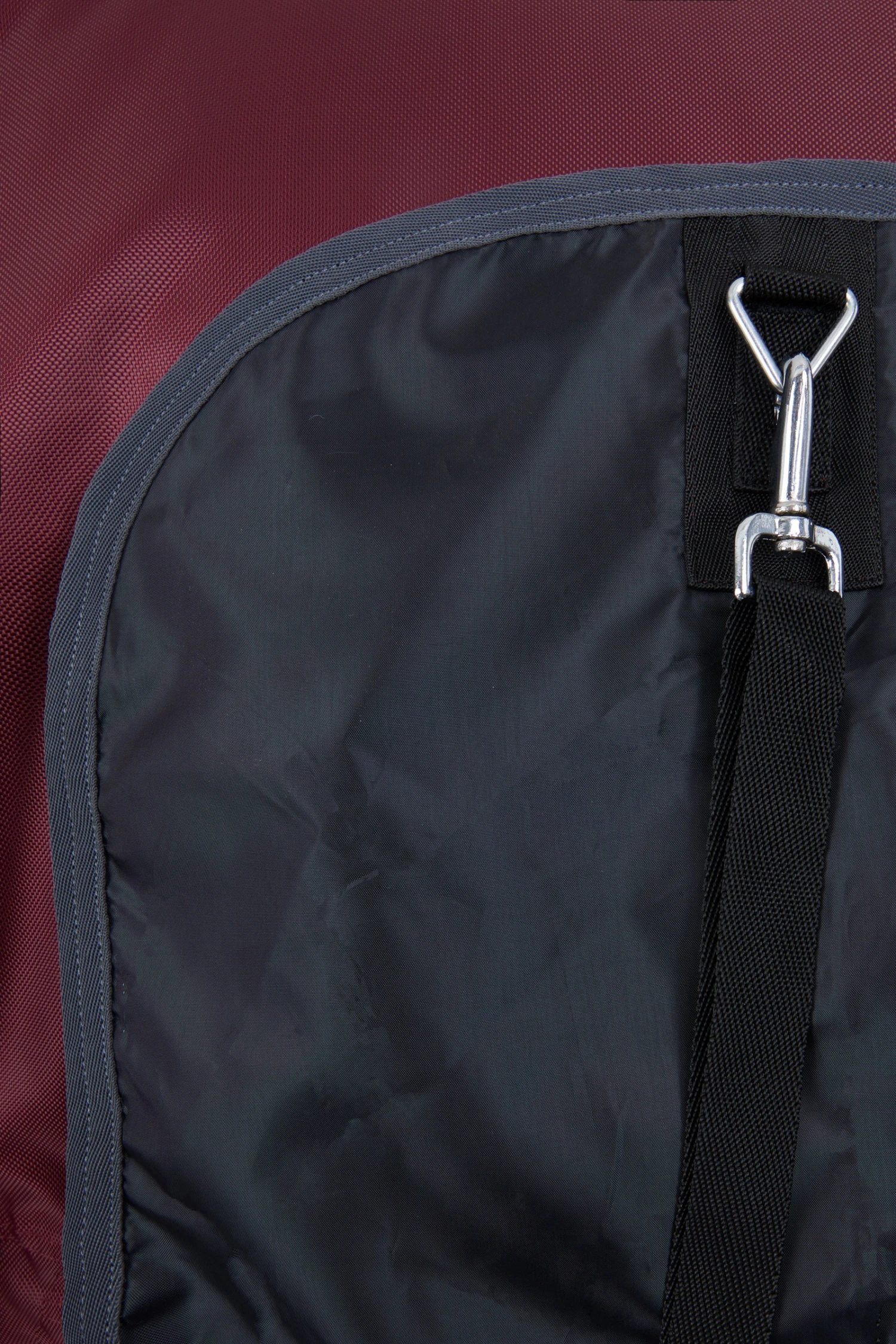 Horze 840D Regendecke Mit Festem Halsteil, 200g 4 Horze 840D Regendecke Mit Festem Halsteil, 200g – Bild 4