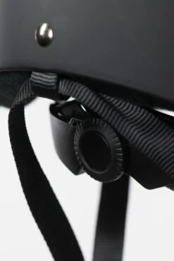 Horze Orbital Reithelm Mit Belüftung -Horze Verkaufsgeschäft 30074 BL 06