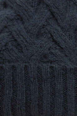 Horze Raya Mütze In Zopfstrickmuster Mit Fleecefutter 11 Horze Raya Mütze In Zopfstrickmuster Mit Fleecefutter -Horze Verkaufsgeschäft 30848 IKB 2