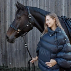 Horze Dora Damen Reitponcho -Horze Verkaufsgeschäft 33555 vdb 09