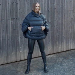 Horze Dora Damen Reitponcho -Horze Verkaufsgeschäft 33555 vdb 11