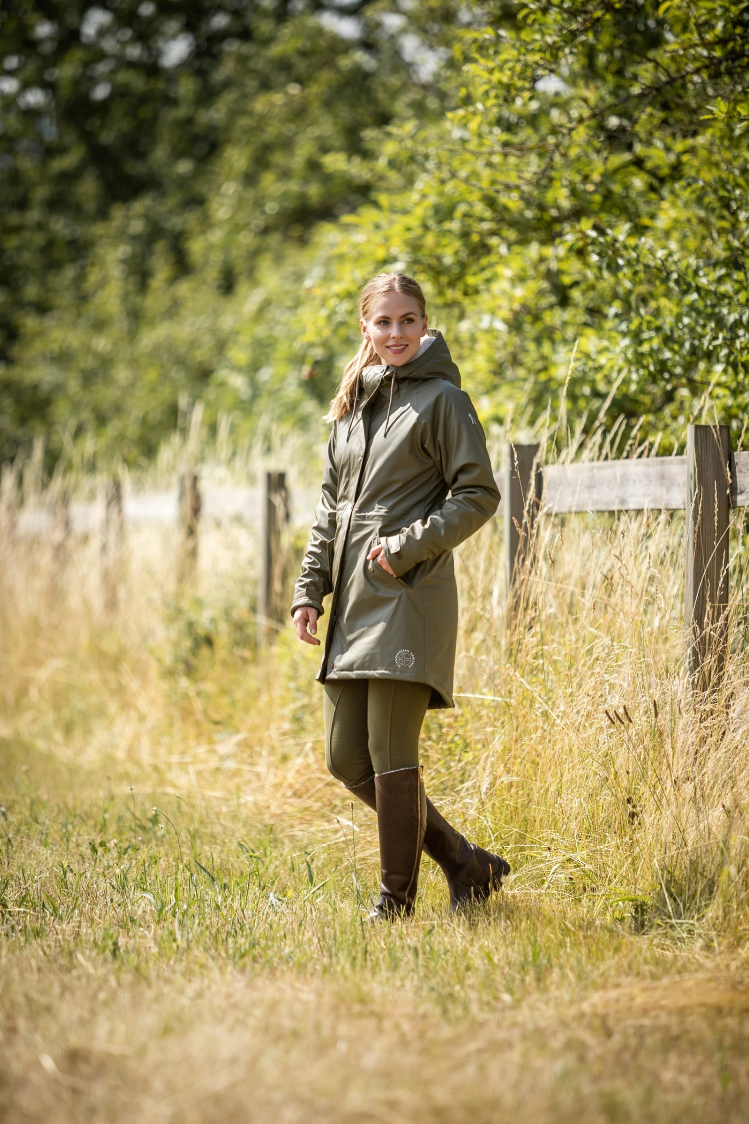 Horze Dania Damen Winter Regenmantel Mit Fleecefutter 8 Horze Dania Damen Winter Regenmantel Mit Fleecefutter – Bild 8