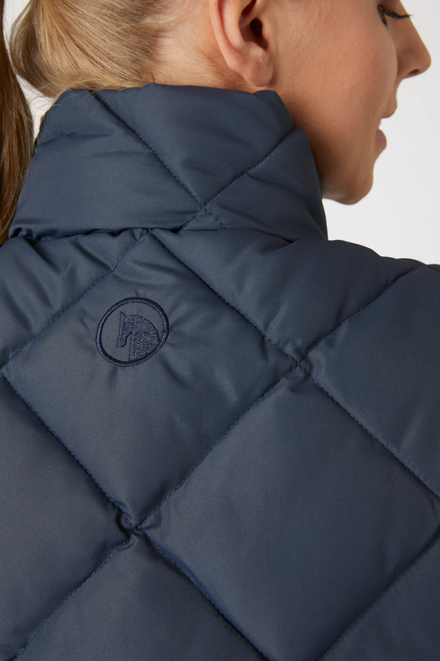 Horze Carola Gefütterte Damen Reitweste 14 Horze Carola Gefütterte Damen Reitweste – Bild 14