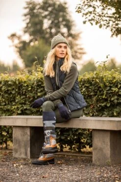 Horze Carola Gefütterte Damen Reitweste 34 Horze Carola Gefütterte Damen Reitweste -Horze Verkaufsgeschäft 33648 ikb 09