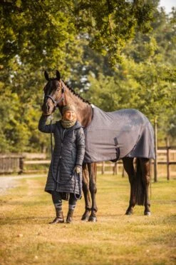 Horze Cecilia Gefütterter, Langer Damen Reitmantel 16 Horze Cecilia Gefütterter, Langer Damen Reitmantel -Horze Verkaufsgeschäft 33649 IKB 7