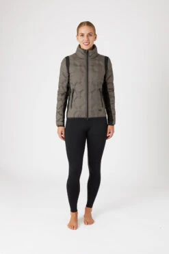 Horze Shelly Gefütterte Damen Reitjacke 23 Horze Shelly Gefütterte Damen Reitjacke -Horze Verkaufsgeschäft 33660 734 03