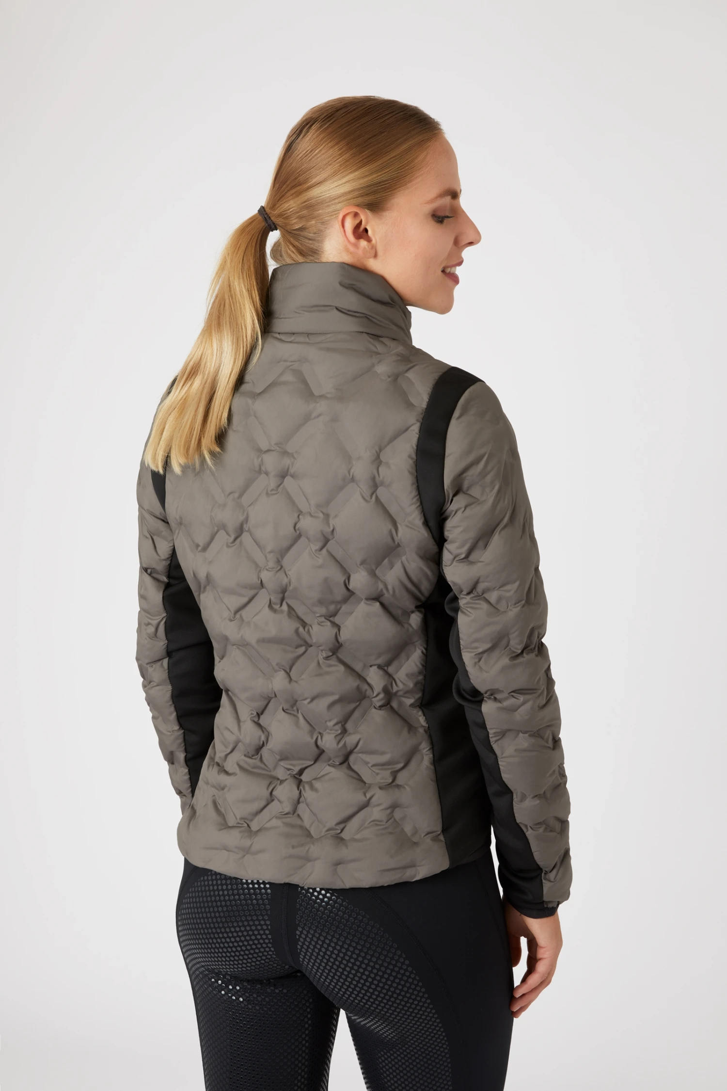 Horze Shelly Gefütterte Damen Reitjacke 11 Horze Shelly Gefütterte Damen Reitjacke – Bild 11