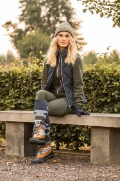 Horze Ella Damen Fleece Reitjacke -Horze Verkaufsgeschäft 33730 bkgr 08