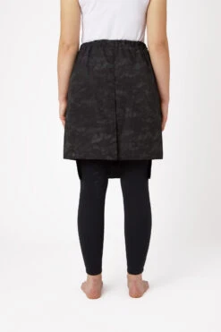 Horze Camo Luminox Reflektiernder Regenreitrock Für Damen -Horze Verkaufsgeschäft 33980 099 04